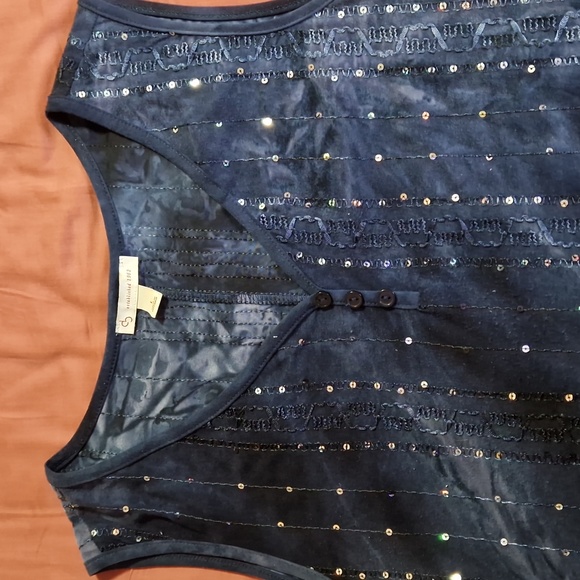 Stretchy tank top blouse - Picture 4 of 9